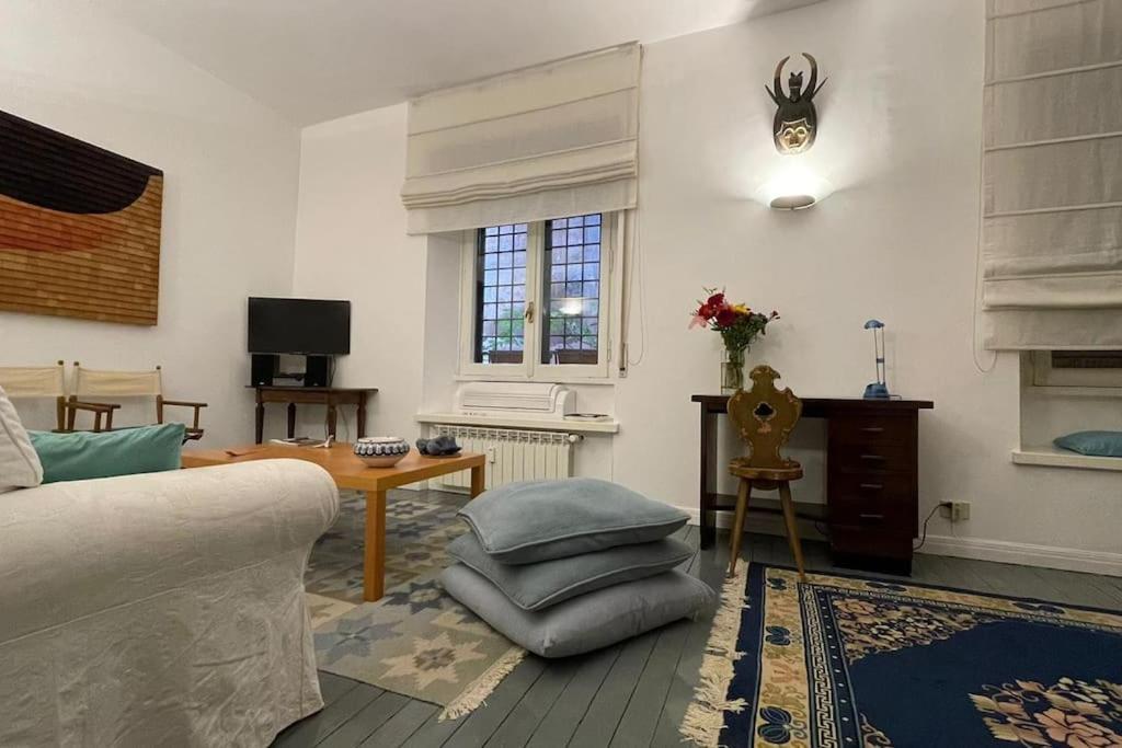 Ferienwohnung Vicolo San Trifone By Hili Rom Exterior foto